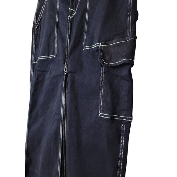 True Religion Women's Denim Slit Cargo Maxi Skirt, Size 28, Body Rinse Dark Blue - Picture 4 of 9